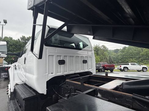 Used 2017 Ford F650 2WD SuperCab Super Duty image 15
