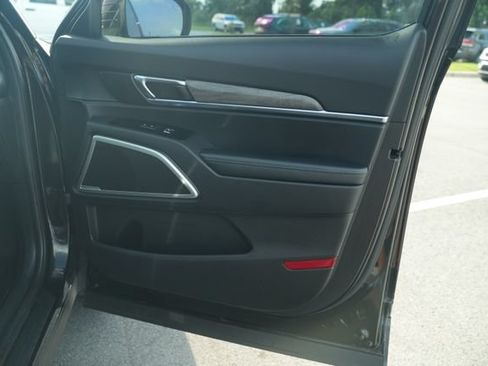 Used 2022 Kia Telluride EX w/ EX Premium Package FWD image 22