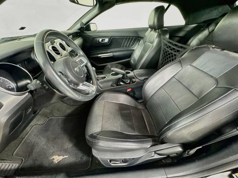 Used 2018 Ford Mustang GT Premium RWD image 25