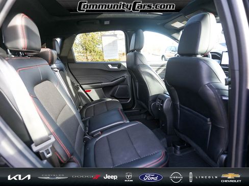 Certified 2023 Ford Escape ST-Line Select w/ Tech Pack #2 image 23