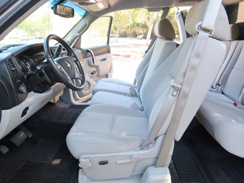 Used 2010 Chevrolet Silverado 1500 LT w/ Power Pack Plus RWD image 28