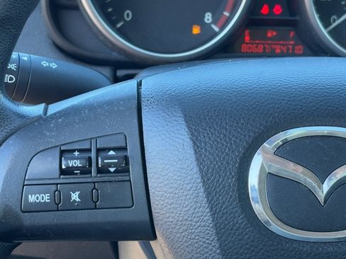 Used 2010 MAZDA MAZDA3 i Sport image 21