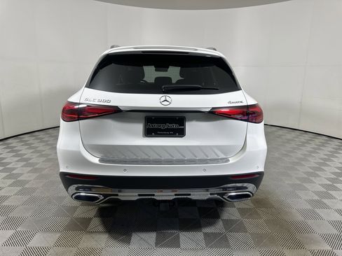 Used 2025 Mercedes-Benz GLC 300 4MATIC image 6