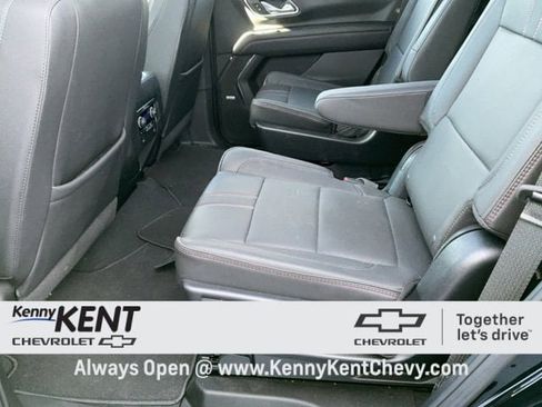 Certified 2024 Chevrolet Tahoe RST w/ Luxury Package image 24