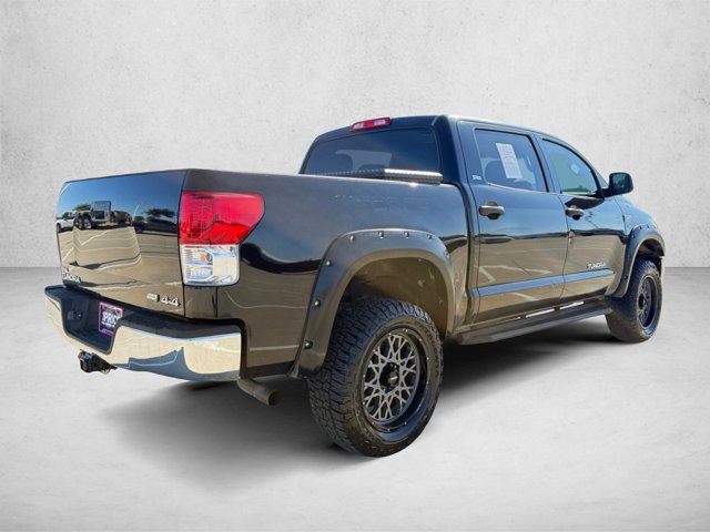 Used 2012 Toyota Tundra 4x4 CrewMax w/ SR5 Pkg image 5