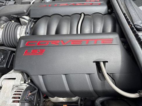 Used 2008 Chevrolet Corvette Convertible w/ Preferred Equipment Group RWD image 32