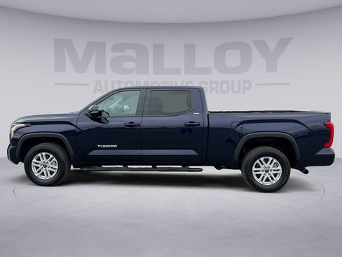 Used 2023 Toyota Tundra SR5 w/ SR5 Premium Package AWD/4WD image 2
