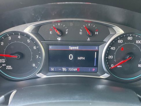 Used 2021 Chevrolet Equinox Premier FWD image 10
