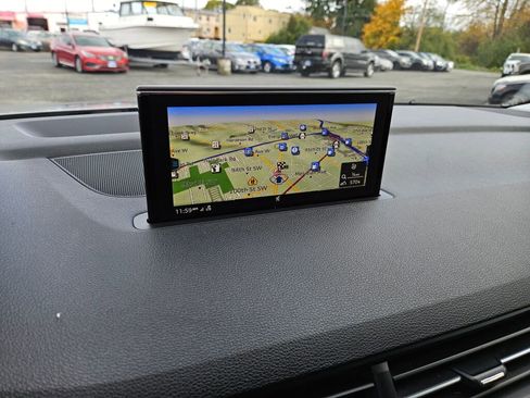 Used 2017 Audi Q7 3.0T Premium Plus w/ Premium Plus Package image 23