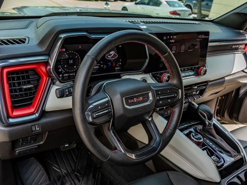 Used 2024 GMC Canyon AT4X w/ AT4X AEV Edition AWD/4WD image 16