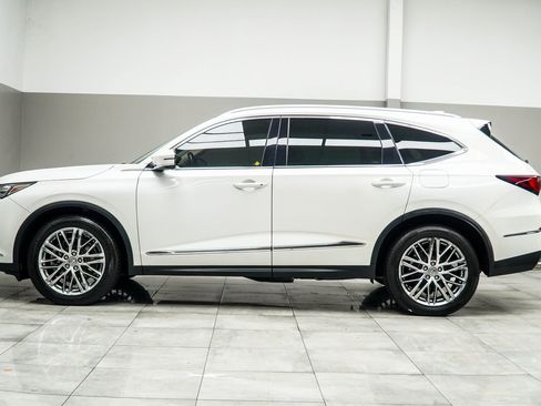 Used 2022 Acura MDX SH-AWD w/ Advance Package image 9