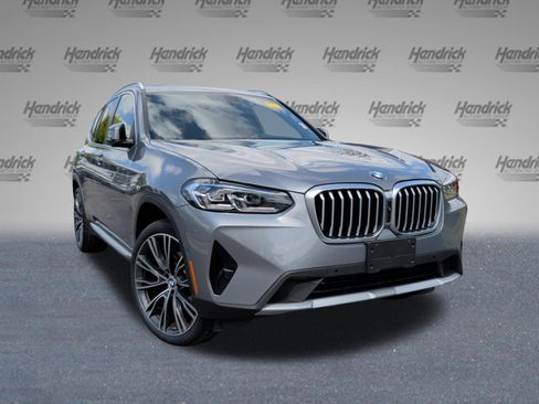 Certified 2024 BMW X3 xDrive30i w/ Premium Package image 2