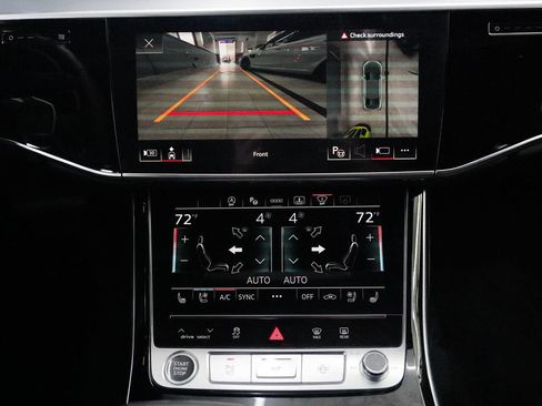 Used 2025 Audi A8 L 3.0T w/ Executive Package AWD/4WD image 19
