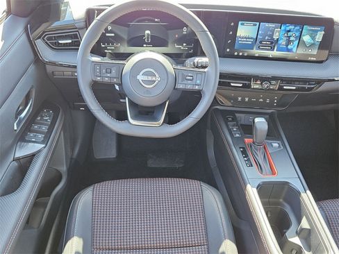 New 2026 Nissan Kicks SR image 5