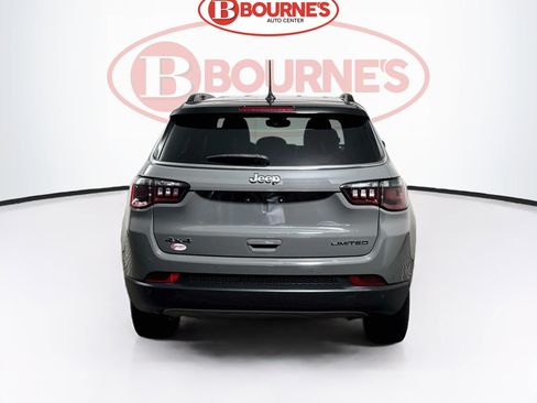 Used 2024 Jeep Compass Limited AWD/4WD image 8