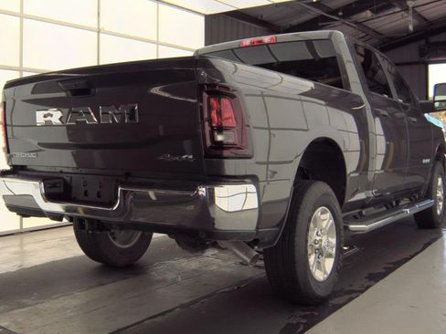 Used 2026 RAM 2500 Big Horn AWD/4WD image 4