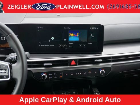 Used 2024 Kia Sorento S FWD image 15