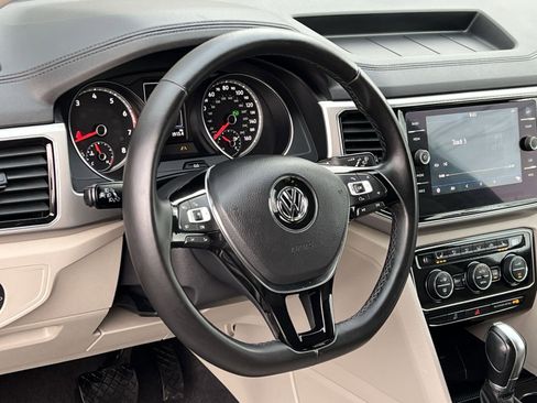 Used 2018 Volkswagen Atlas SEL image 14