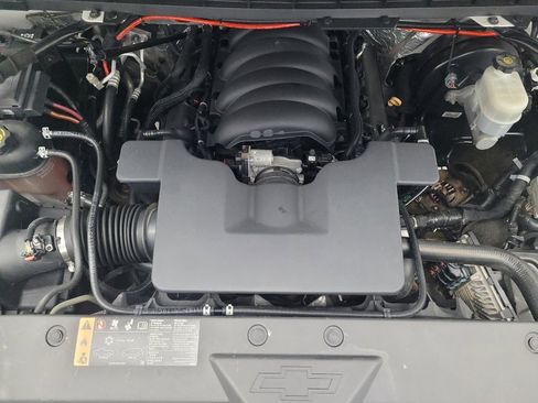 Used 2017 Chevrolet Silverado 1500 LT w/ All Star Edition AWD/4WD image 30