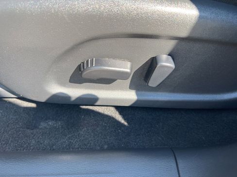 Used 2018 Nissan Pathfinder SV w/ Cargo Package image 51