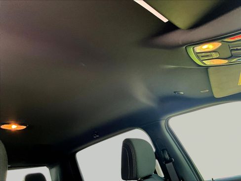 Used 2025 RAM 1500 Warlock AWD/4WD image 28