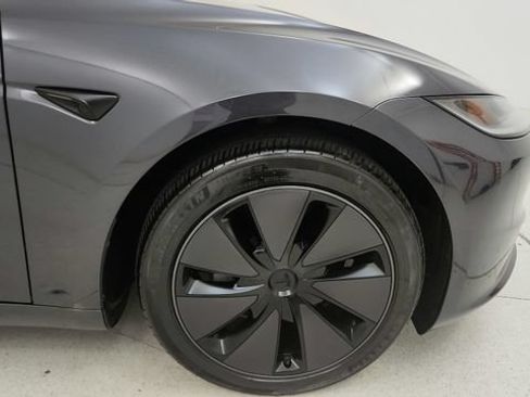 Used 2025 Tesla Model 3 RWD image 37