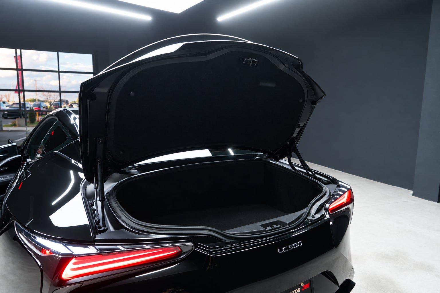 Used 2019 Lexus LC 500 Coupe w/ Touring Package RWD image 16