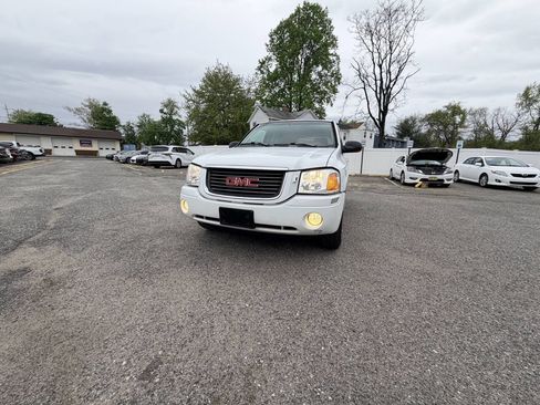 Used 2002 GMC Envoy SLT AWD/4WD image 2