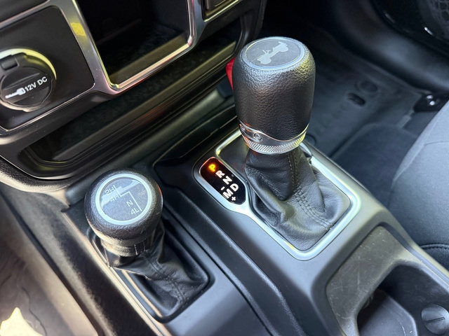 Used 2023 Jeep Wrangler Sport AWD/4WD image 22