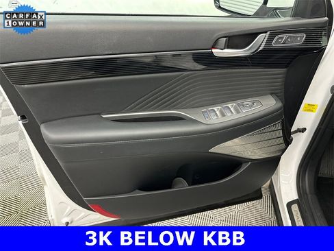 Used 2023 Hyundai Palisade Calligraphy image 11