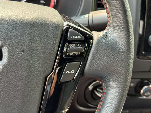 Used 2022 Nissan Frontier PRO-4X w/ Off-Road Protection Package AWD/4WD image 29