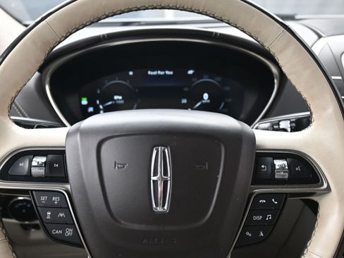 Used 2019 Lincoln Nautilus Black Label image 21
