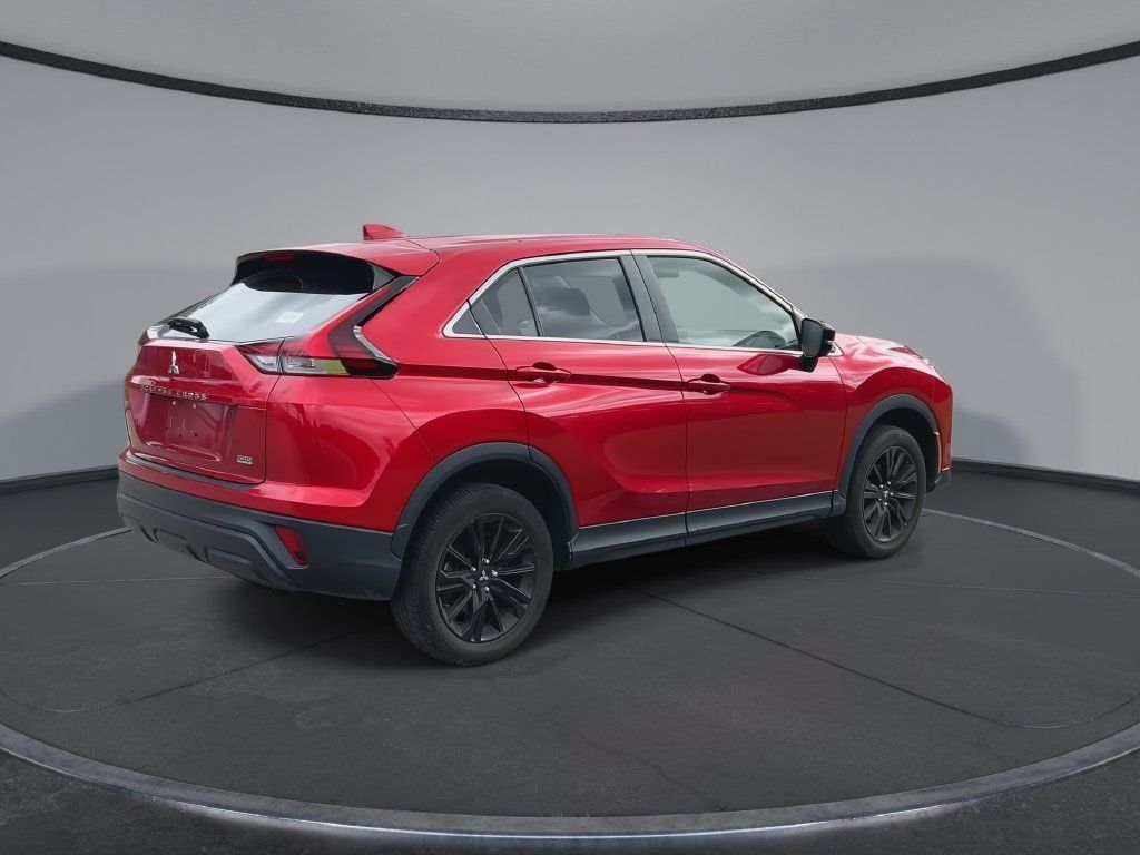 Used 2024 Mitsubishi Eclipse Cross LE AWD/4WD image 8
