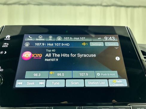 Used 2023 Honda Odyssey Elite image 14