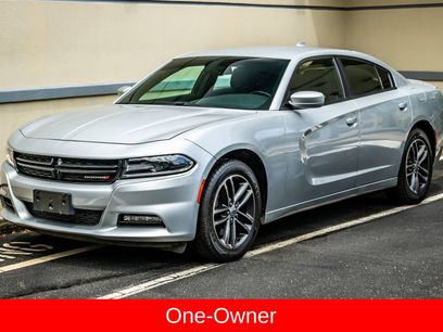 Used 2019 Dodge Charger SXT