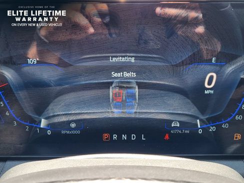 Used 2024 Ford Mustang Coupe RWD image 12