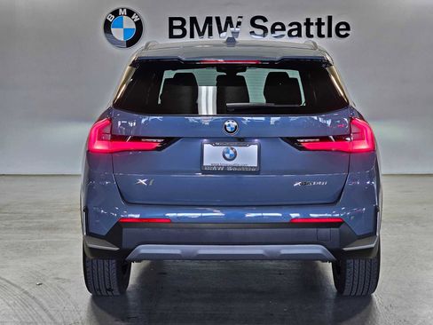 Used 2023 BMW X1 xDrive28i w/ Premium Package AWD/4WD image 5