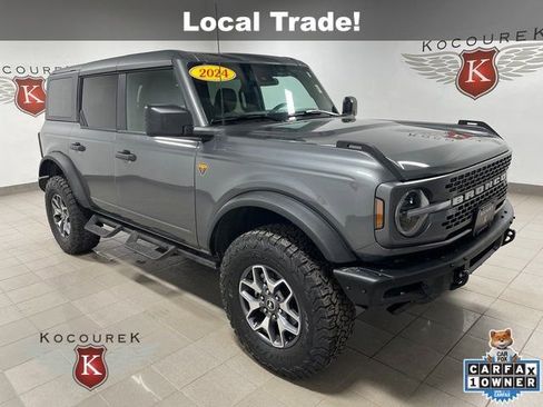 Used 2024 Ford Bronco Badlands image 1