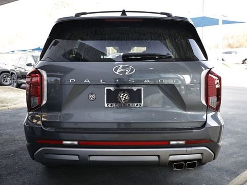Used 2023 Hyundai Palisade SEL AWD/4WD image 9