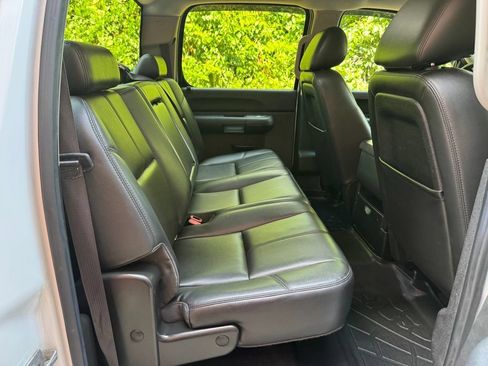 Used 2013 Chevrolet Silverado 3500 LT w/ Custom Sport Truck Package AWD/4WD image 25