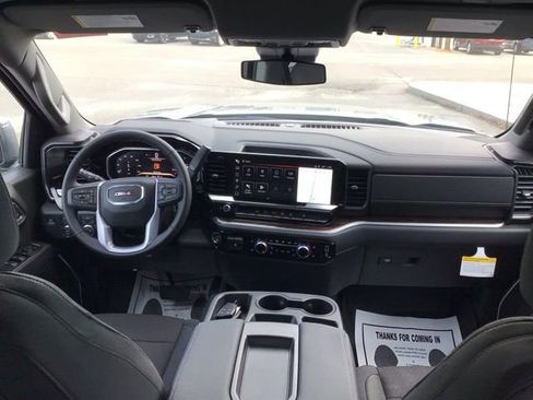 New 2026 GMC Sierra 1500 SLE AWD/4WD image 17