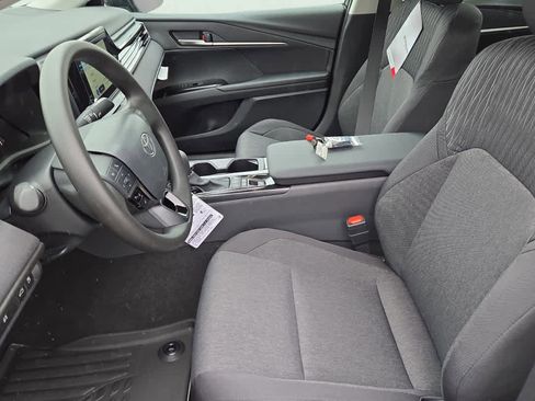 New 2026 Toyota Camry LE image 9