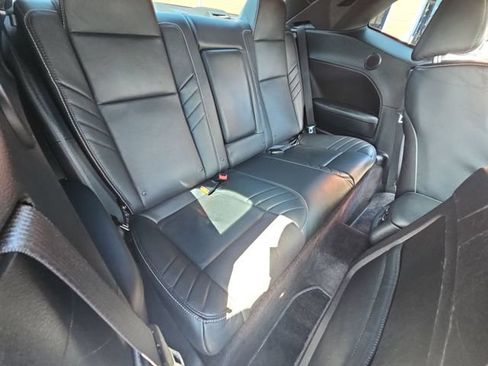 Used 2016 Dodge Challenger SRT Hellcat RWD image 29
