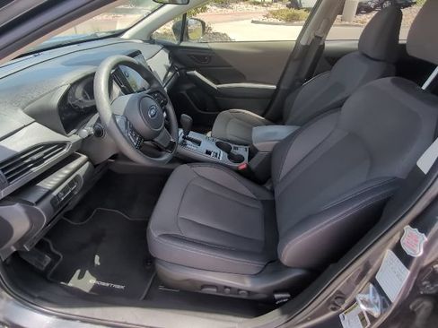 Used 2025 Subaru Crosstrek 2.5i Premium AWD/4WD image 12