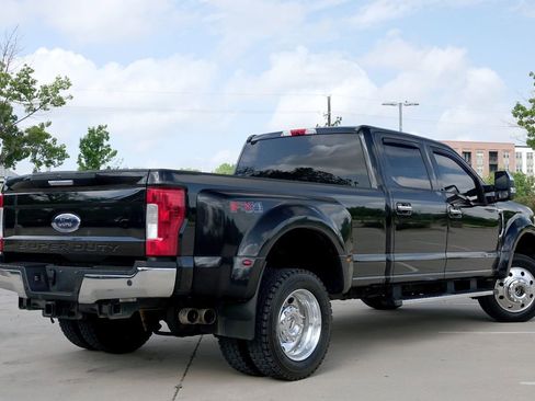Used 2019 Ford F450 XLT w/ XLT Premium Package AWD/4WD image 21
