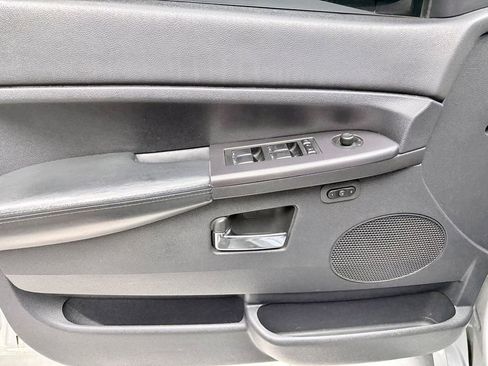 Used 2008 Jeep Grand Cherokee SRT8 w/ SRT Option Group II image 15