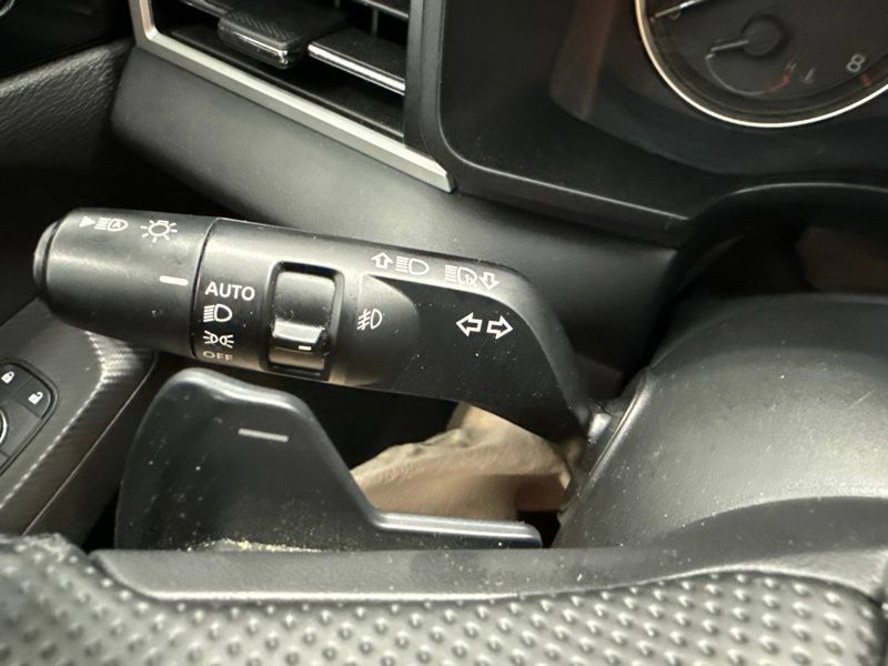 Used 2024 Mitsubishi Outlander SE AWD/4WD image 24