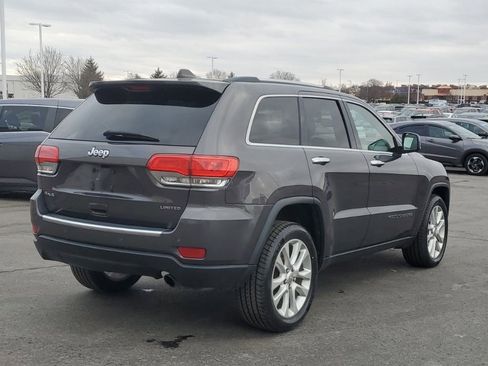 Used 2017 Jeep Grand Cherokee Limited image 9