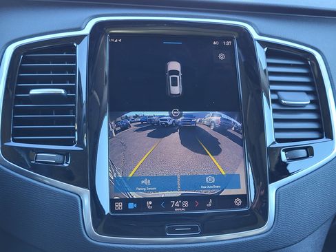 Certified 2023 Volvo XC90 T8 Plus w/ Protection Package Premier image 24