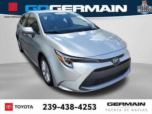 Certified 2024 Toyota Corolla XLE image 4